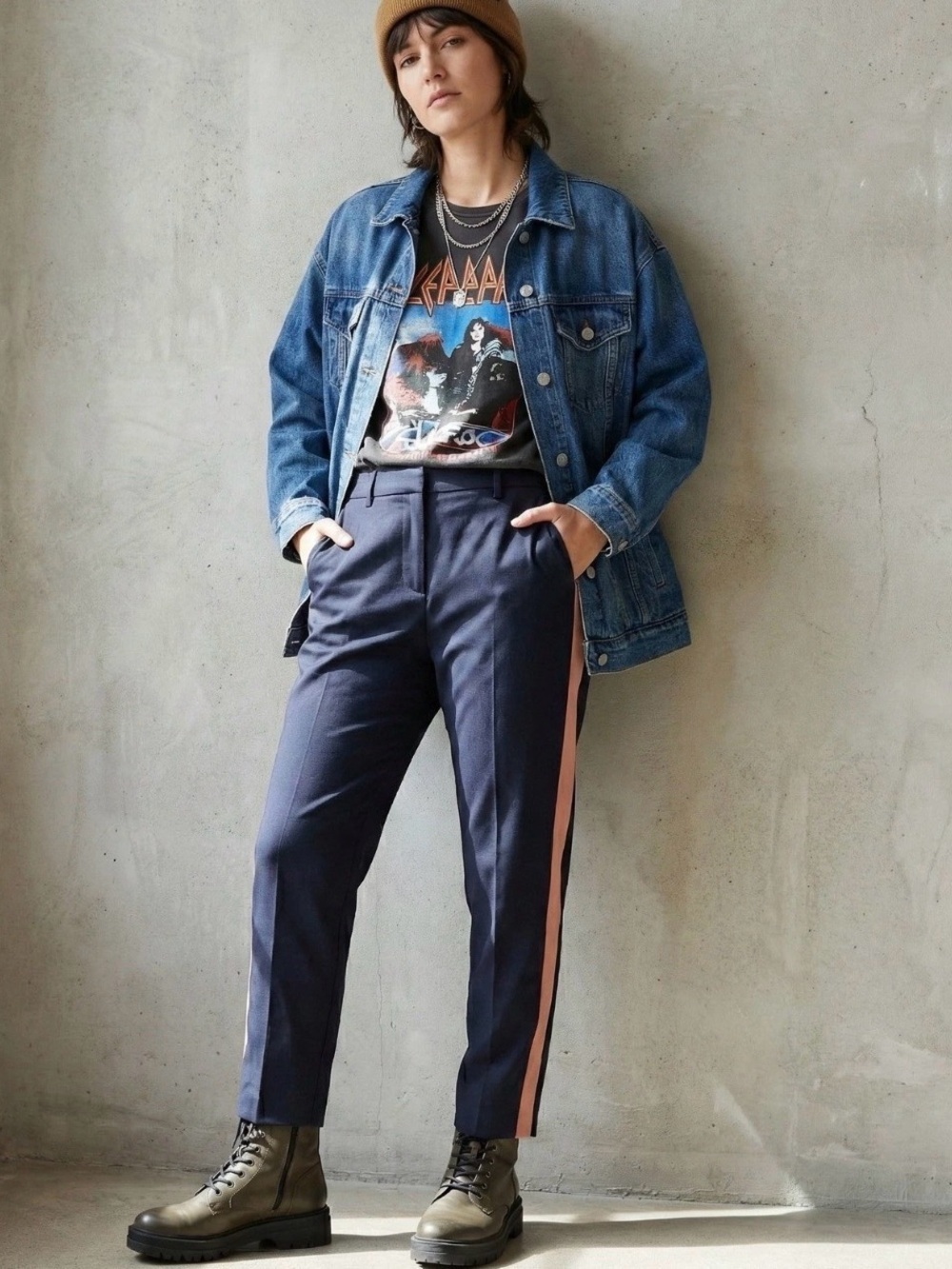 Wildfang The Empower Colorblock Slim Crop Pant Womens 14 Black Peach Stripe NWT